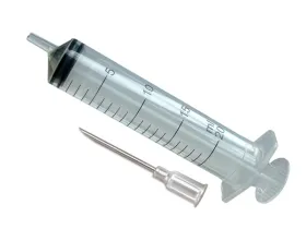 מזרק פלסטיק 20 מ"ל  עם מחט - CIG